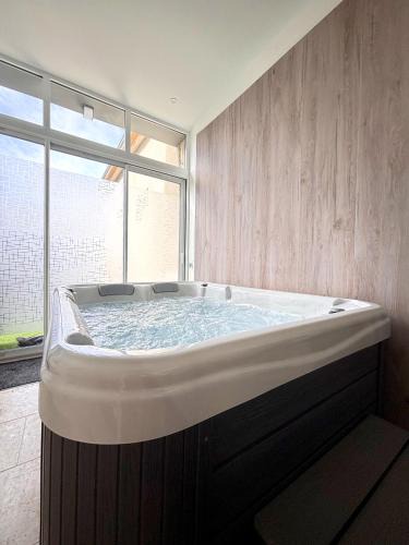 Saint-Romain-sur-Cher Apartment | L'Escapade Nature et SPA, 10 mn du ZooParc de Beauval