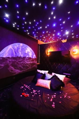 Laon Apartment | L Escapade Love Room