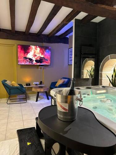 Guemene-sur-Scorff House | L'Etreinte, gîte de charme avec jacuzzi intérieur et sauna