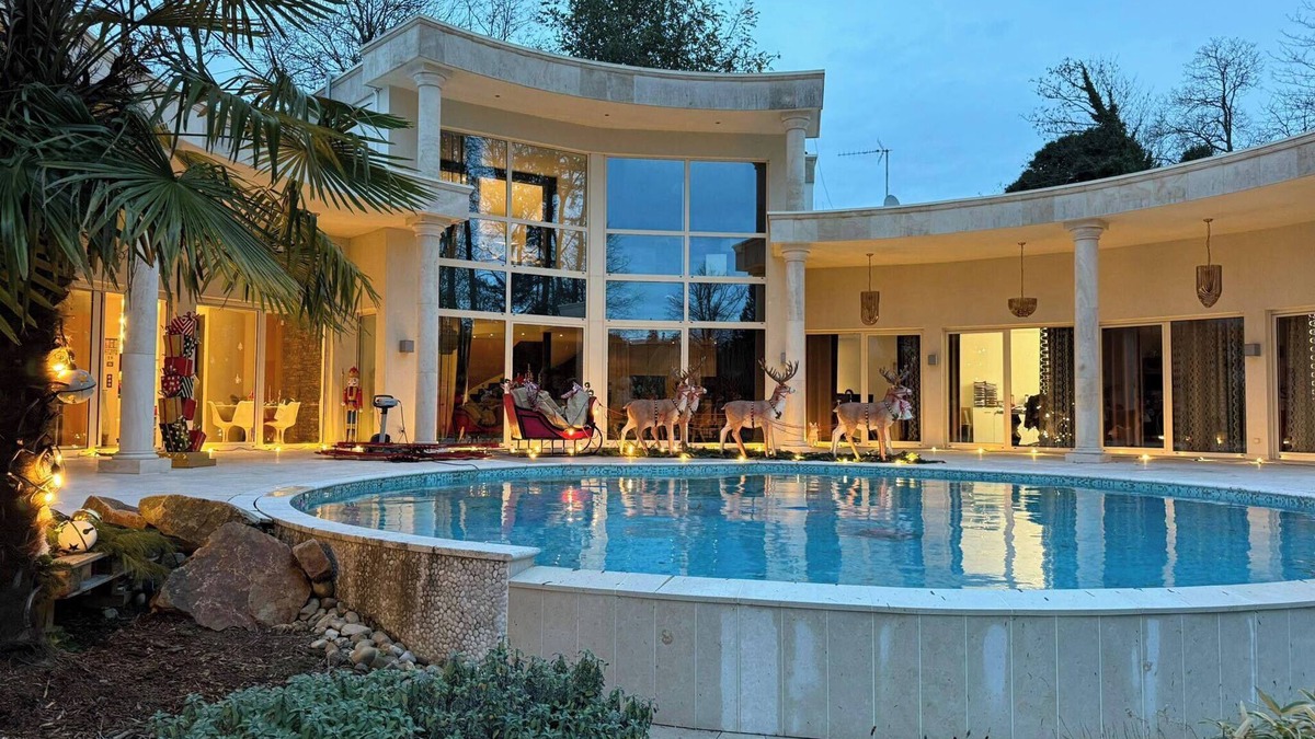 Sarreguemines Villa | L'EXCEPTIONNEL: A UNIQUE VILLA FOR HIGH-END EVENTS IN SARREGUEMINES