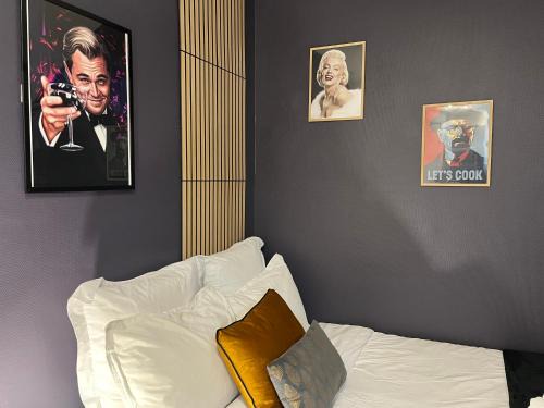 Evreux Apartment | L'icône du cinéma - Studio cosy - Gare - Centre-ville Evreux - Wifi