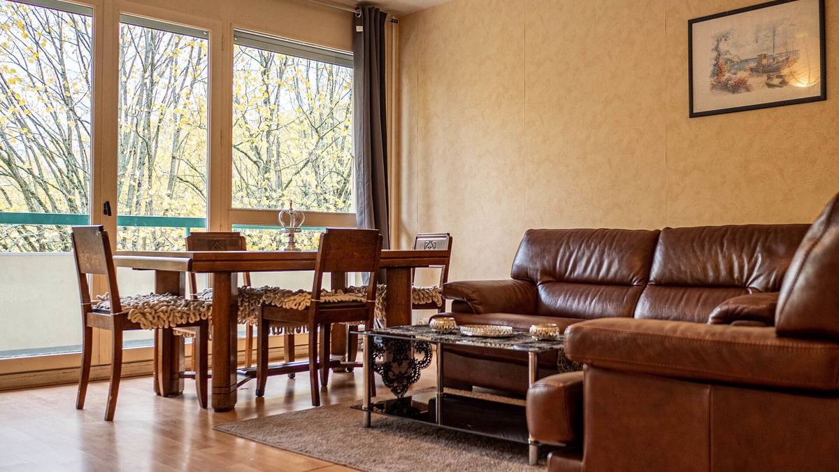 Les 3 Cites Apartment | L'Idéal - Grand T3 à Poitiers