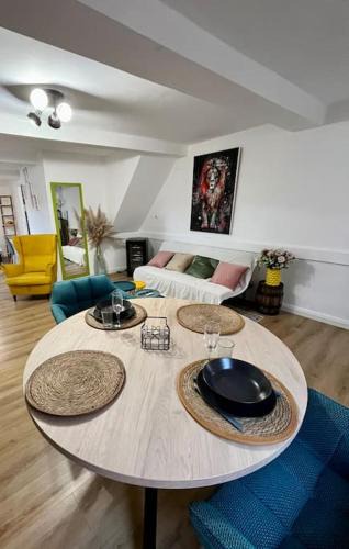 Riorges Apartment | L'Idylle de Riorges