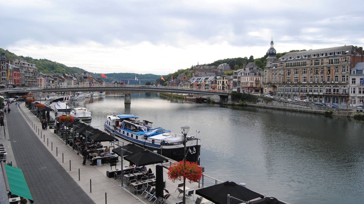 Leffe House | L'Inattendu sur la Croisette Dinant Centre