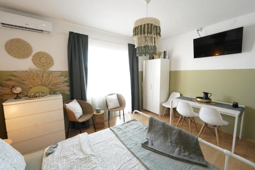 Zubovici Apartment | L'infini Sea View apartments Zubovići