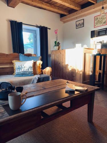 Echallon Apartment | L'instant présent