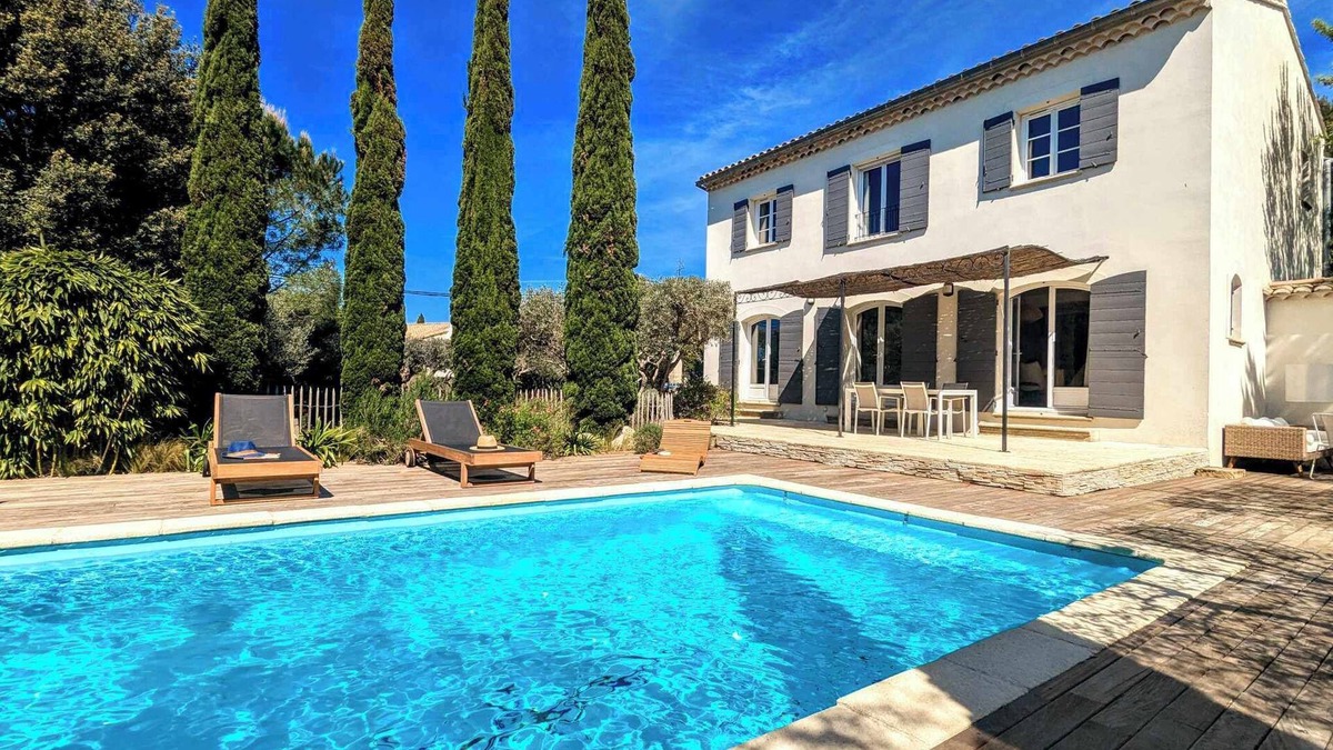 Saint-Hilaire-d'Ozilhan Villa | L'oliveraie d'Ozilhan | Swimming pool | Air conditioning