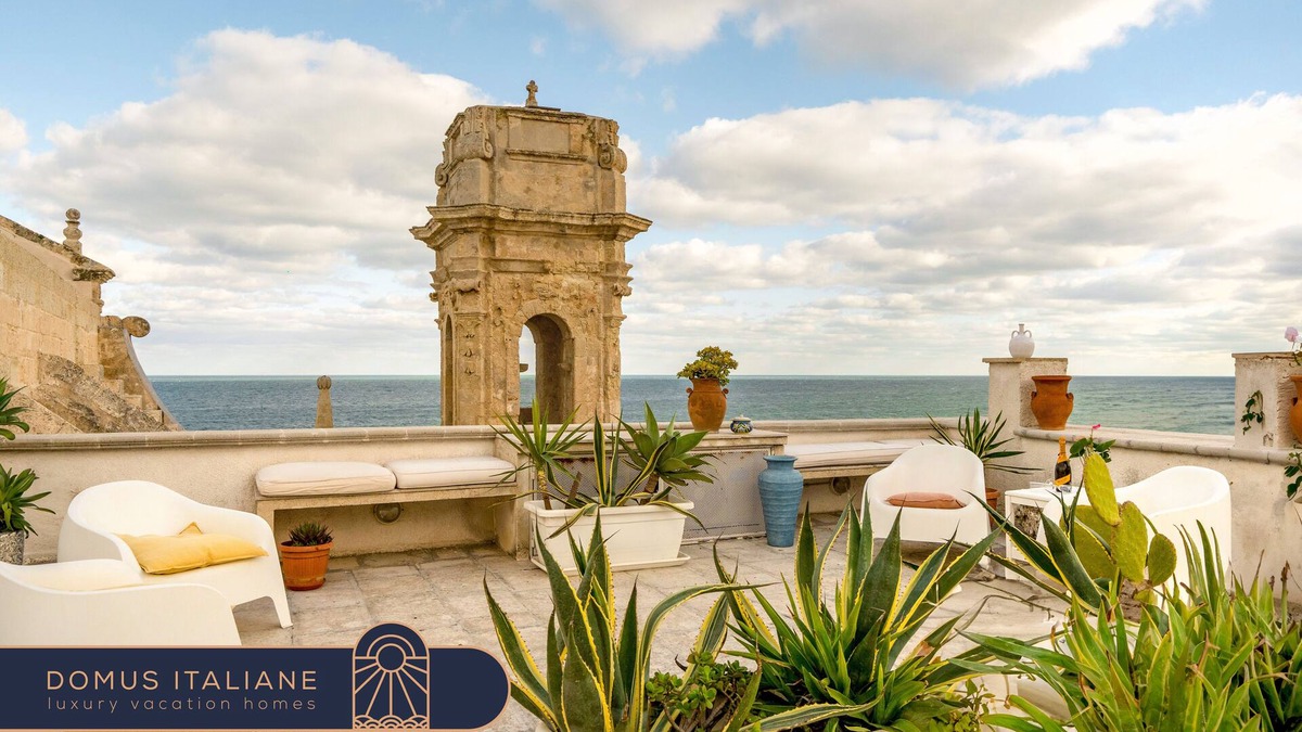 Centro Storico Apartment | L'onda del Mare - Marine Seaview Panoramic Loft