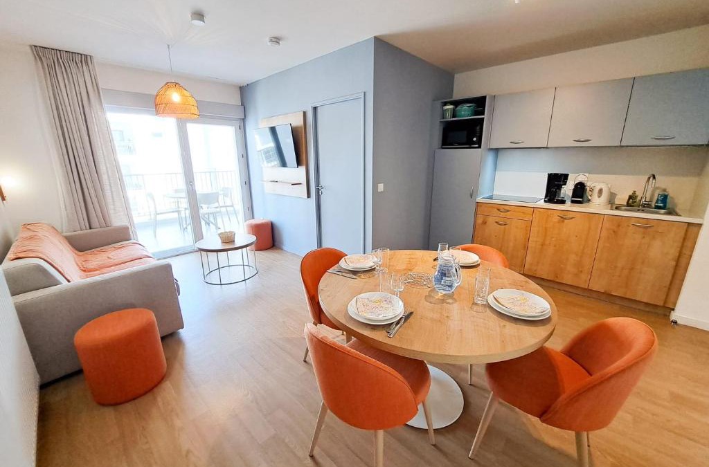 Royan Apartment | L'Oranger bleu - T3 AVEC PISCINE À 100M DE LA PLAGE, SALLE DE SPORT, RÉSIDENCE SÉCURISÉE