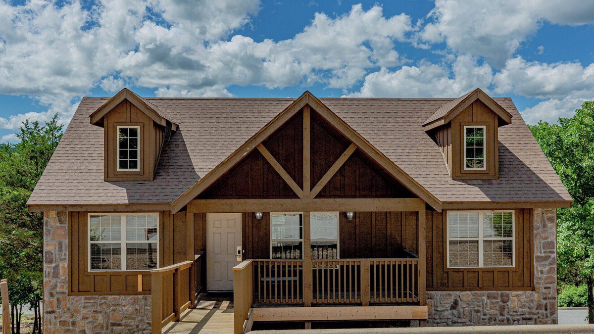 Reeds Spring House | L092, 2-Bedroom Near Lake "Great Catch Cabin