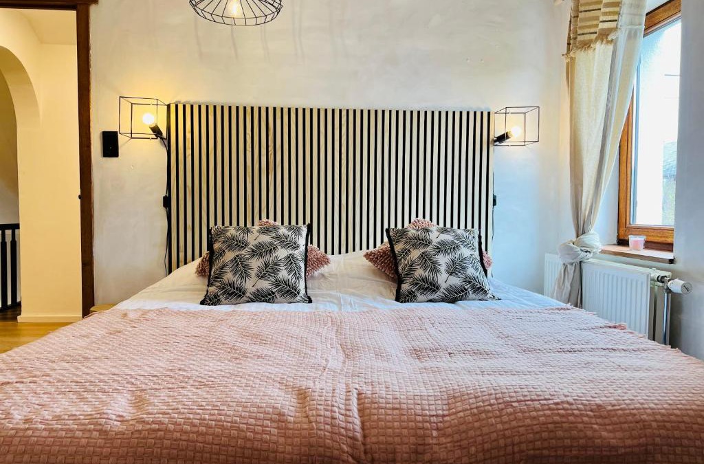Ortheuville House | La Balade enchantée- gîte 6 personnes - Ardenne Belge