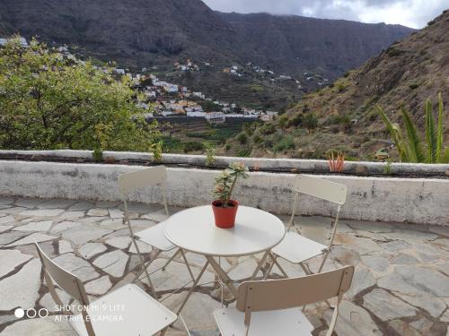 Hermigua House | LA BARSONERA