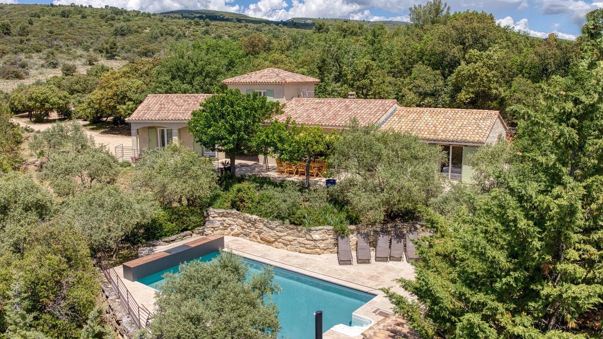 Lioux Villa | La Bastide d'Eloise - Lioux - Ideal for families