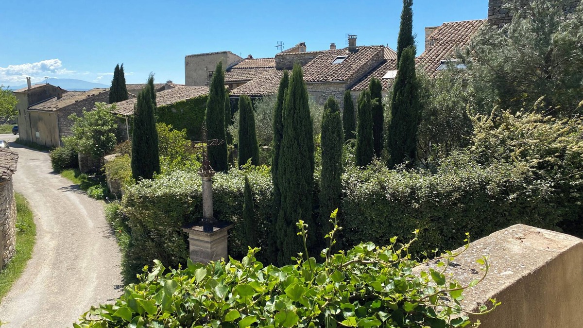 Grignan House | La Baumane. Hamlet of Bayonne