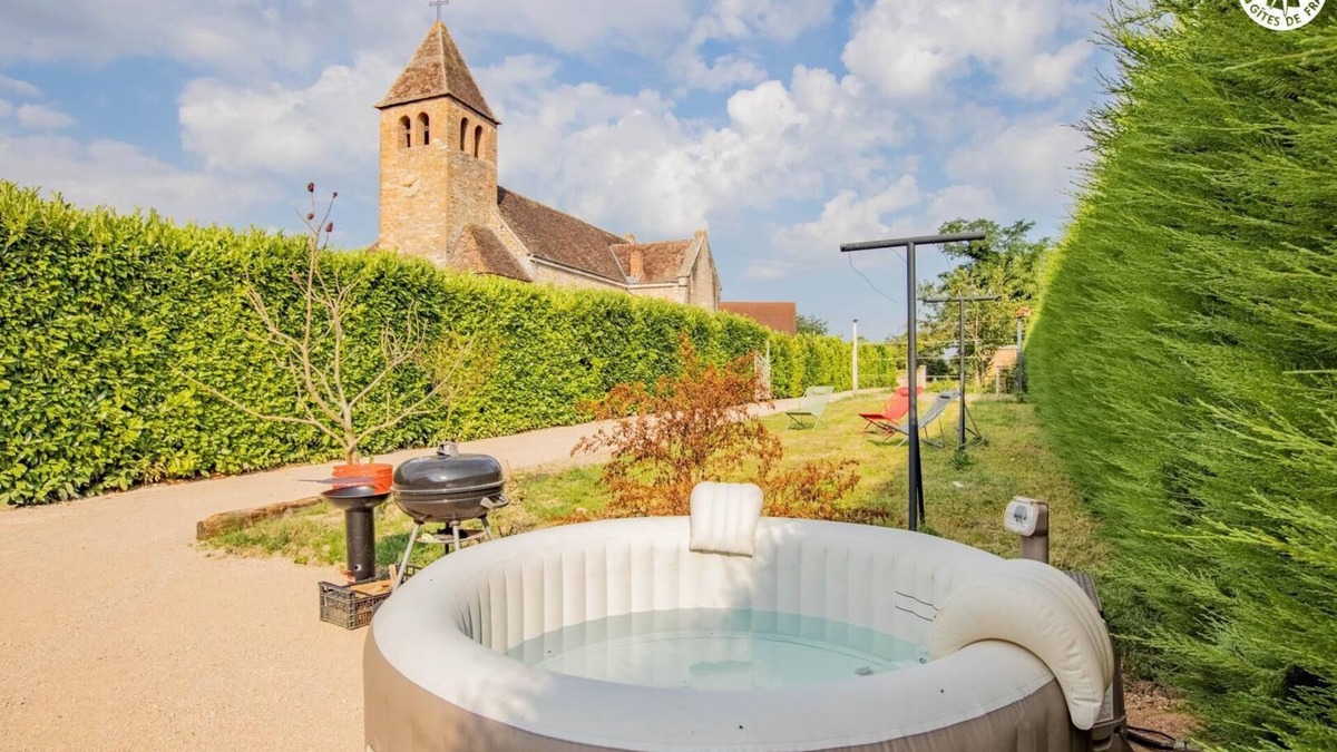 La Chapelle-de-Bragny House | La Belle Etable - LA CHAPELLE DE BRAGNY