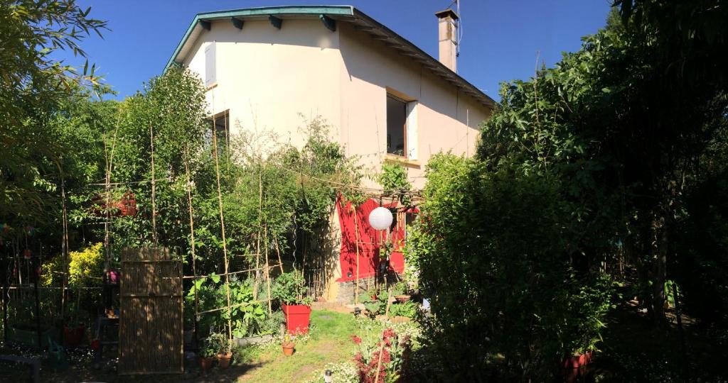 Croix de Pierre House | La Bulle dans le Palmier