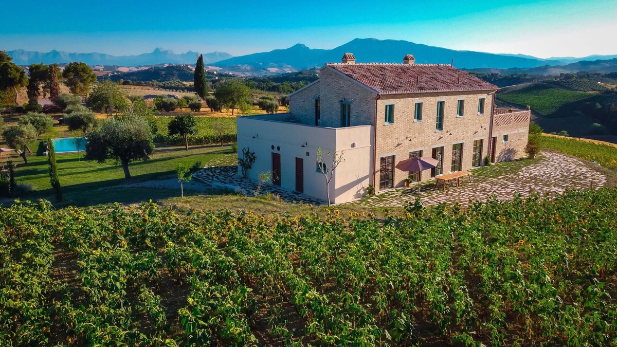 Monteprandone Villa | La Buona Maniera 10, Emma Villas