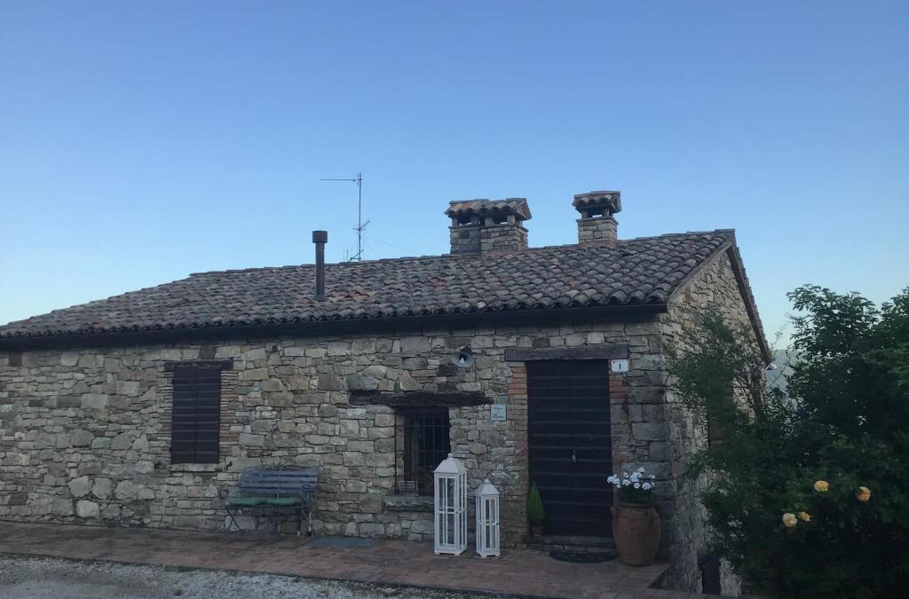Monte Benedetto House | La Busca