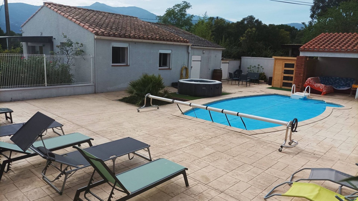 Ceret House | " La Céret'nitude " Avec son Coin Piscine Privé est Proche de Tous Loisirs