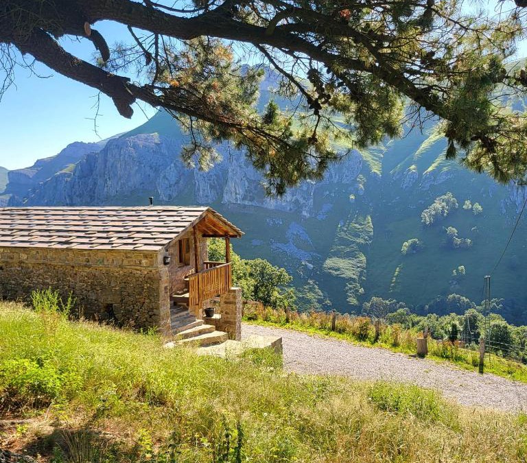 San Roque de Riomiera Apartment | La Cabaña María