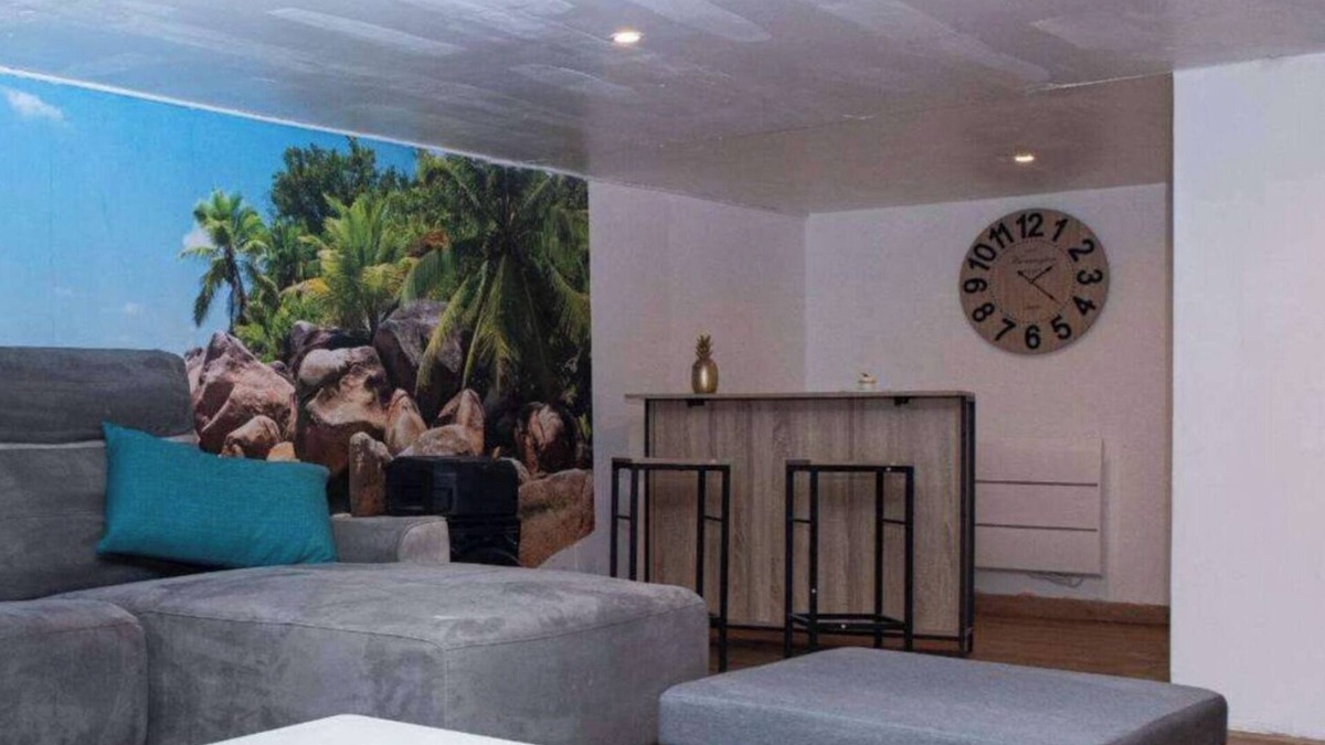 Tourcoing House | La calaisienne - Big house 6 bdrms-Private cinema & bar-Tourcoing