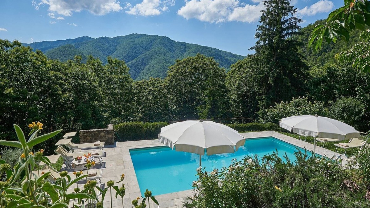 Brandeglio Villa | La Canonica, Bagni di Lucca, Lucca and Viareggio