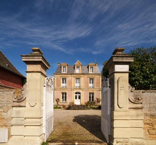 Courseulles-sur-Mer Bed & Breakfast | La Cantellerie