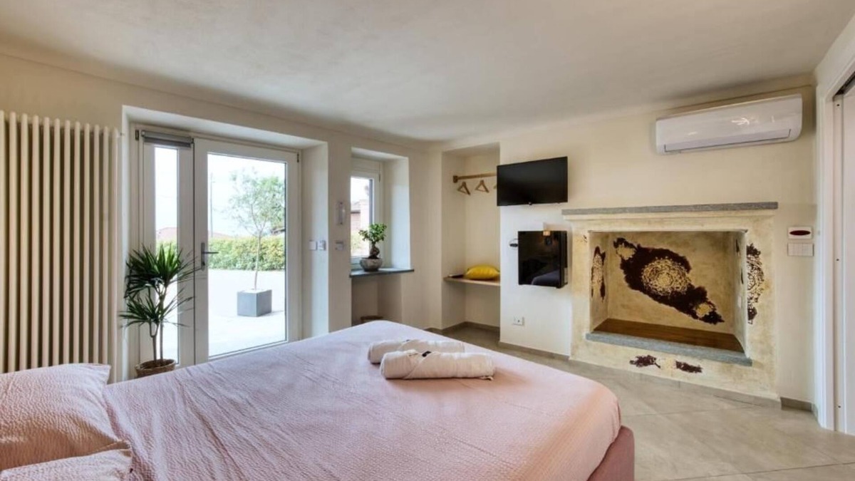 Aglie House | La Cantina Rent Rooms -Double Room with Disabled Access