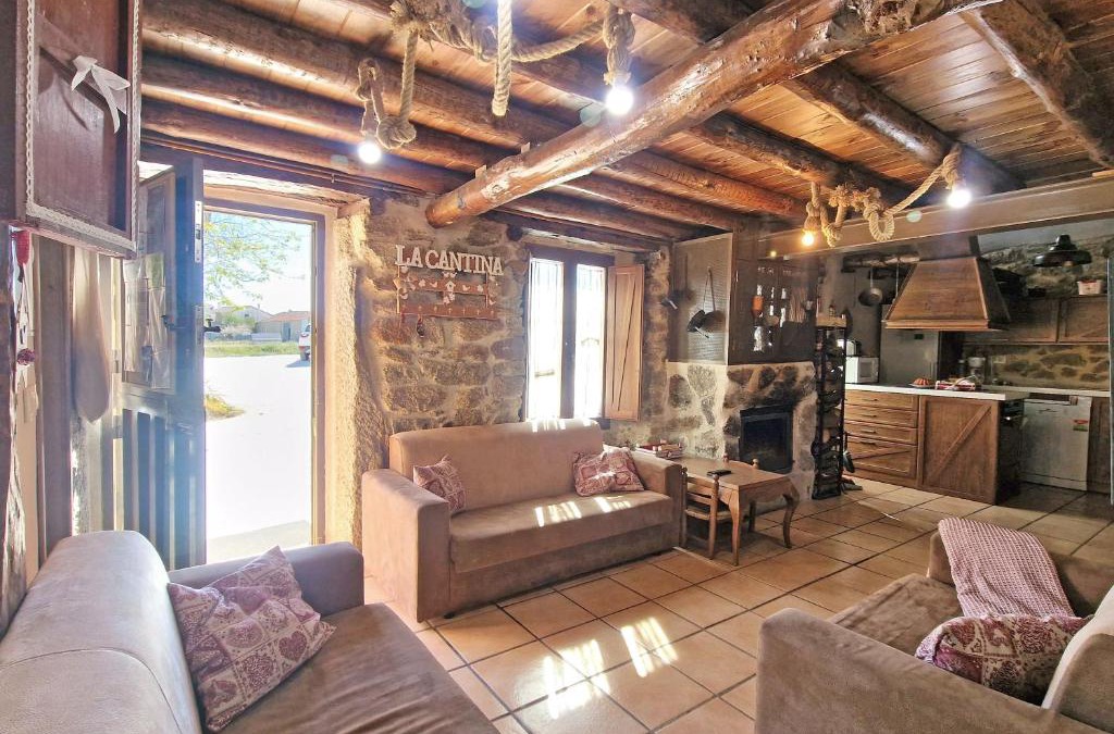 Villar de Corneja House | La Cantina casas rurales paredes