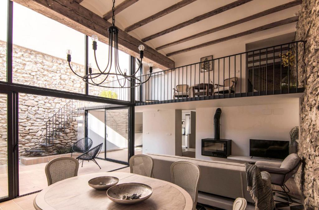 Roquetes House | La Casa del Canal