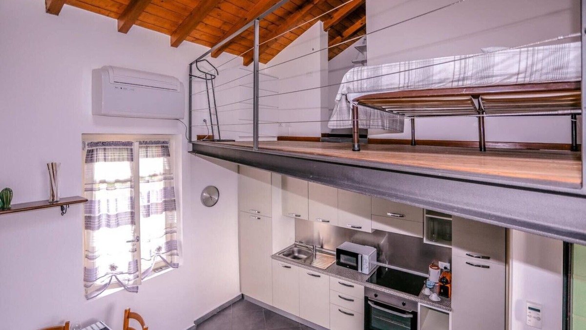 Angera Apartment | La Casa di Lillo Angera
