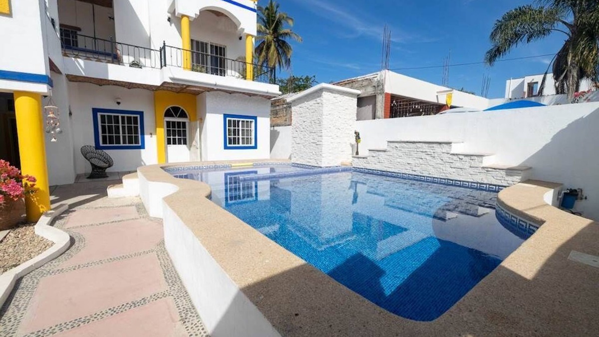 Rincon de Guayabitos House | La Casa Mariposa- 4 complete suites with beautiful common areas for whole family