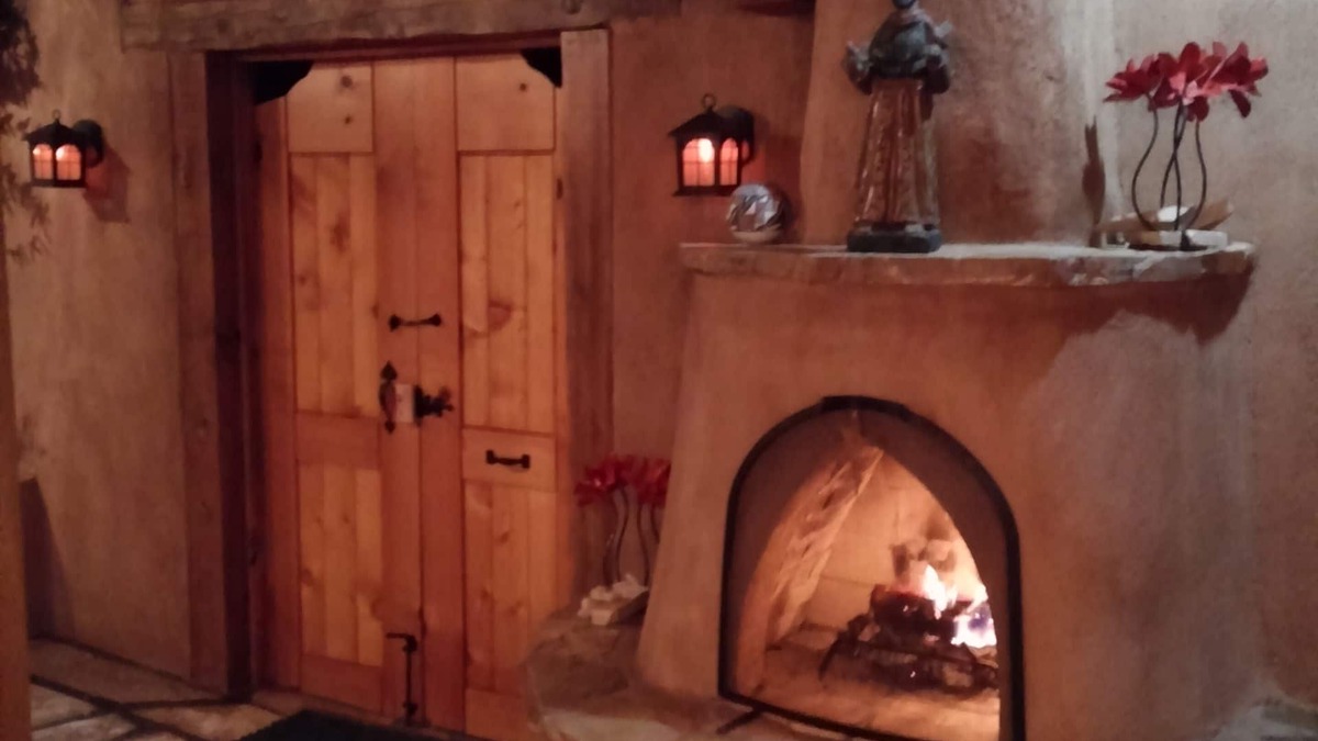 Marathon House | La Casa Vieja - Adorable Hideaway In Marathon, Texas