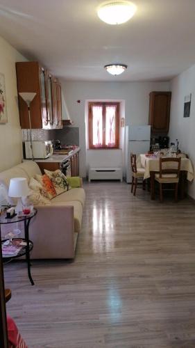 Castel Viscardo Apartment | La Casetta di Mimmi