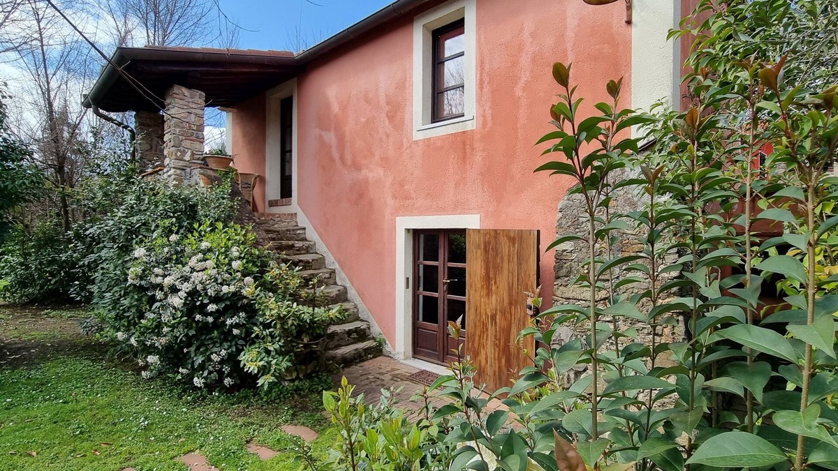 Borghetto-melara Cottage | La Casetta - Rose Cottage in Tuscany