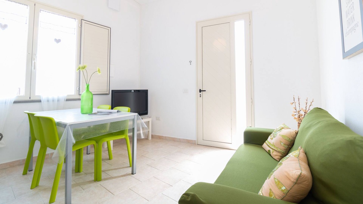 San Vero Milis Apartment | La Casetta - Two Bedroom Apartment, Sleeps 4