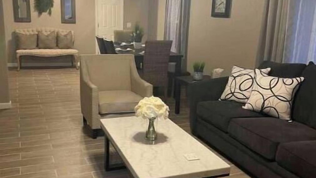 Dawn House | La Casita. Unit A