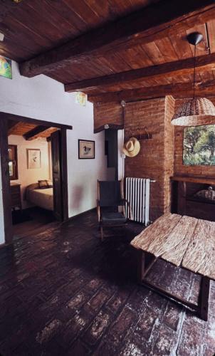 La Poblacion House | La Castellana