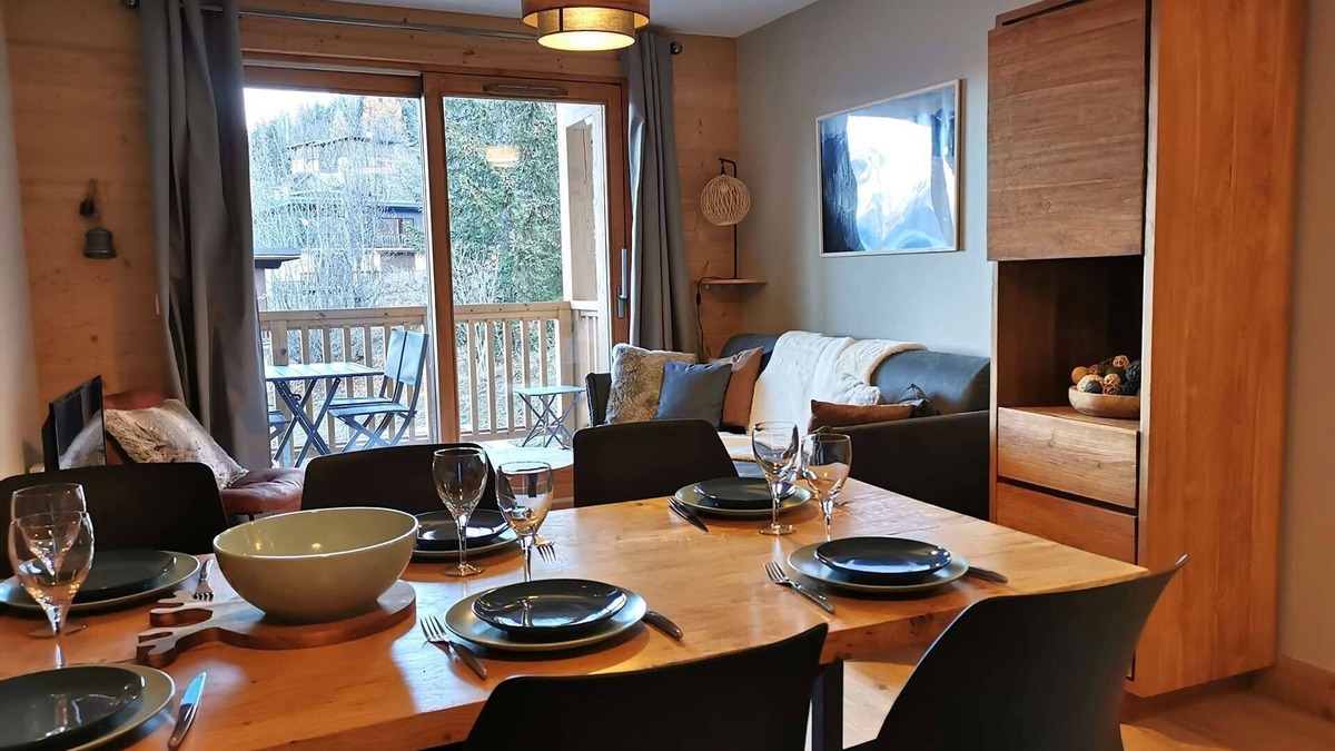 Valmorel Apartment | La Charmette/Le Logis de Valmo - Beautiful, charming and -room apartment