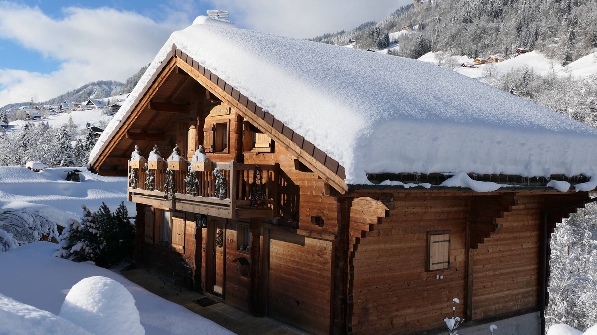 Saint-Nicolas-la-Chapelle Ski Chalet | La Chevrière, beautiful log chalet, panoramic view, near Megève