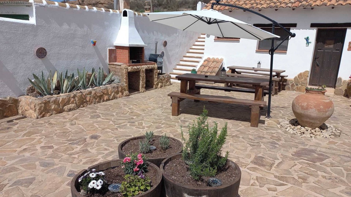 Huescar Apartment | La Cierva cave house