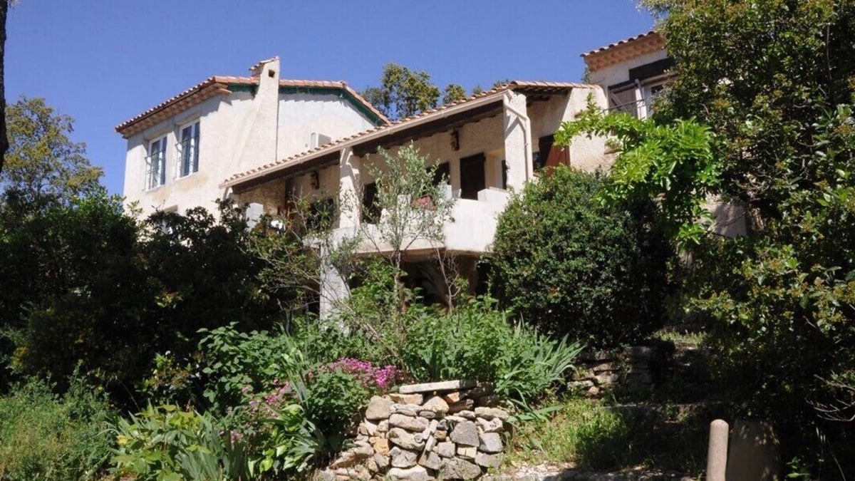 Meounes-les-Montrieux House | La Cigale Provence Méounes, green Provence, near the sea, calm, without opposite