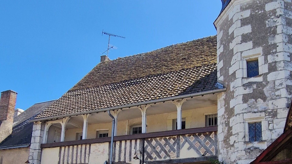 Saint-Dye-sur-Loire House | La Closerie de Chambord Gîte Avec Piscine et SPA