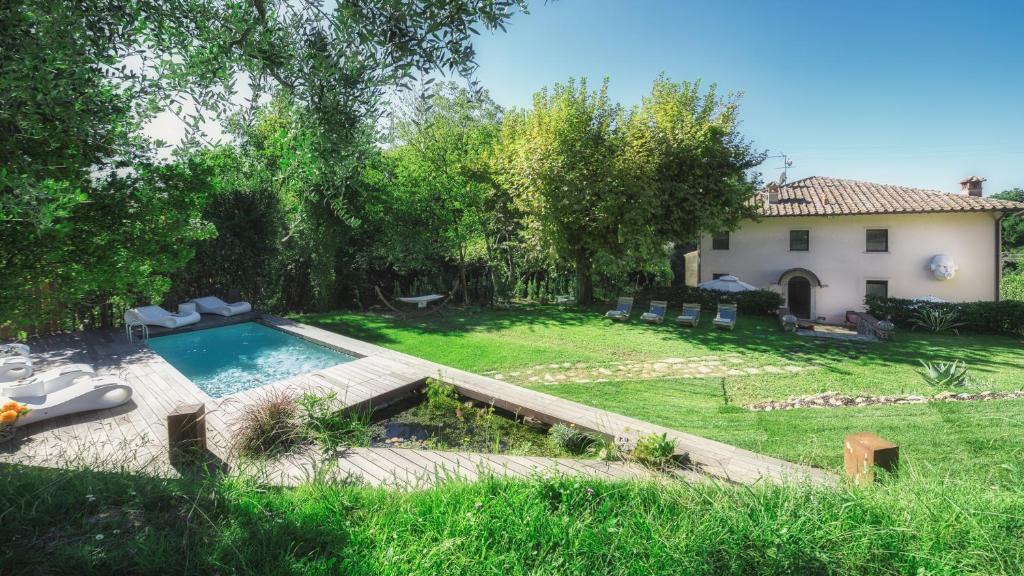 Pietrasanta Villa | LA DAMA DEL BOSCO 8&3, Emma Villas