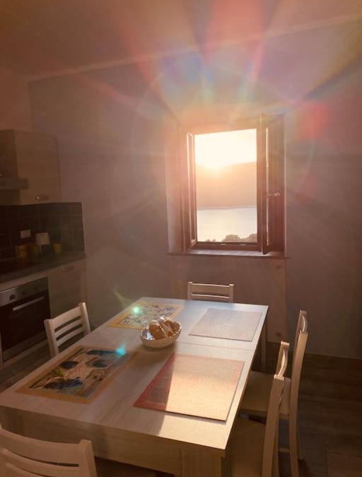 Castel di Tora Apartment | La Dimora del Turano