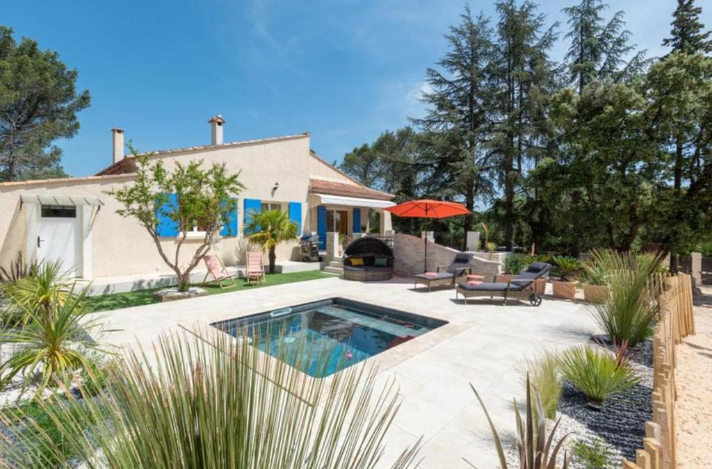 Poulx Villa | La Dolce Villa avec piscine chauffée & cigales