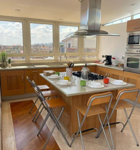 Prati Apartment | La Dolce Vista