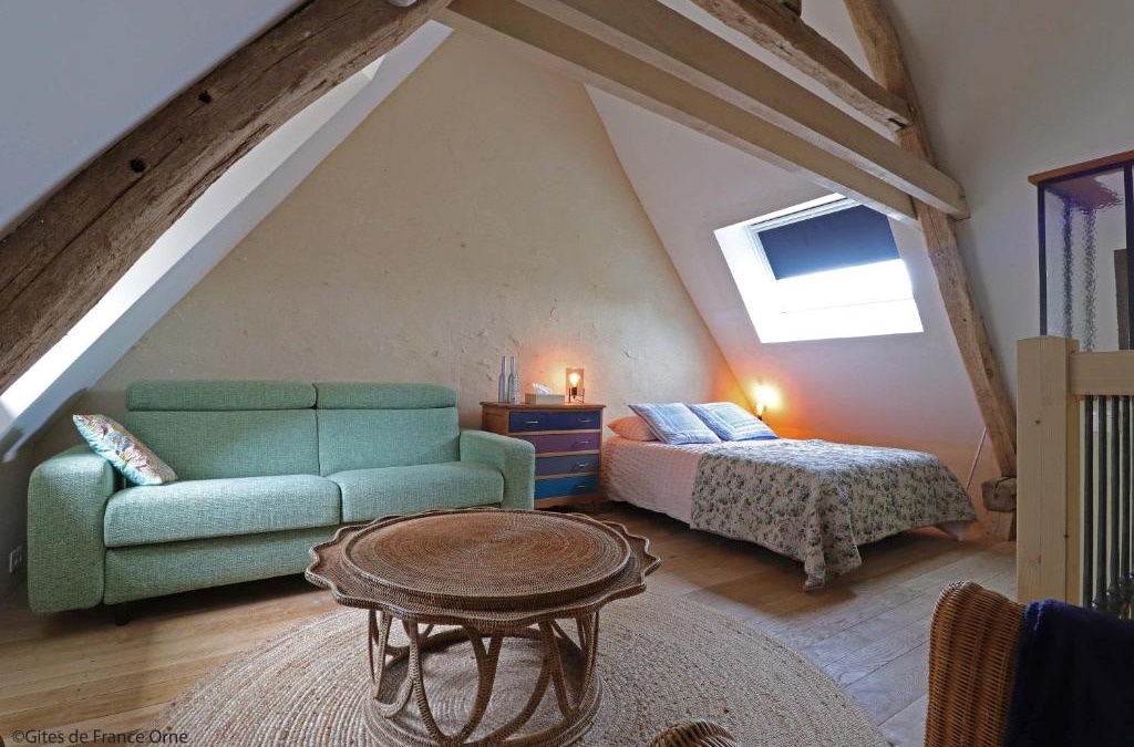 Belleme House | La Dragonne, centre de Bellême, maison entièrement équipée, jardin, vue forêt