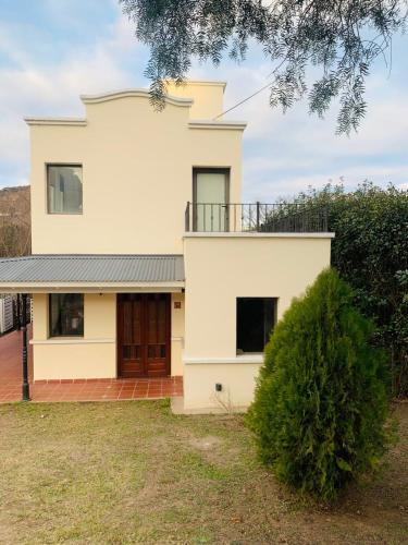 La Calera House | La Estanzuela FM