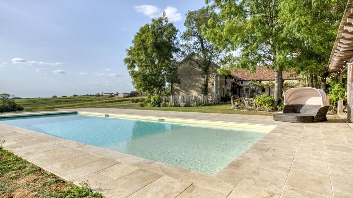 Puylagarde Villa | La Felicite - Eight Bedroom Villa, Sleeps 18